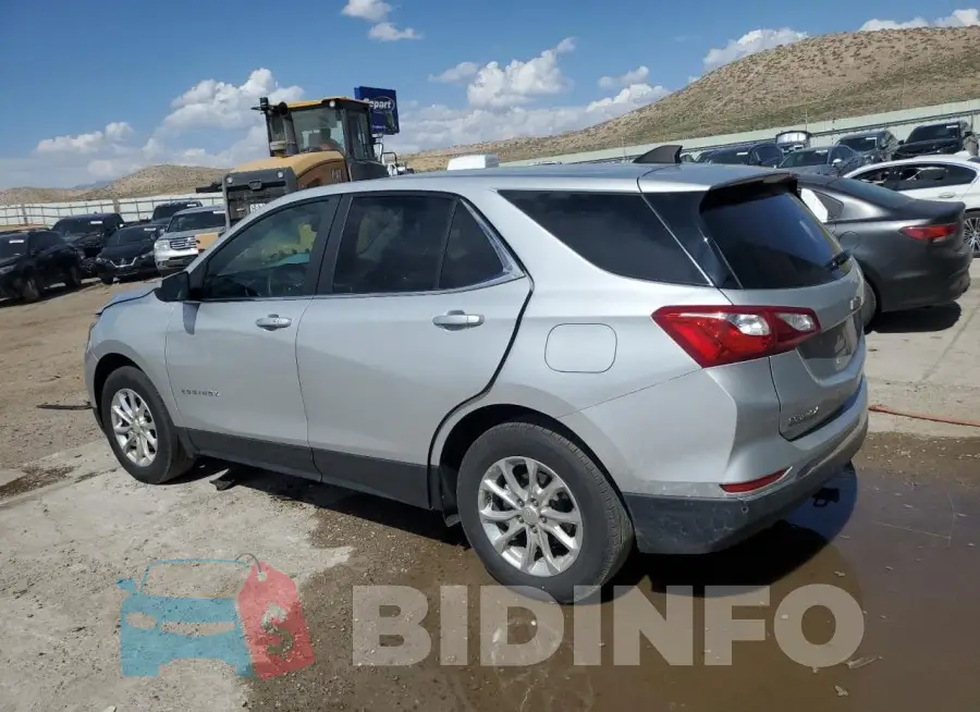 2GNAXTEV8M6142378 Photo# 2