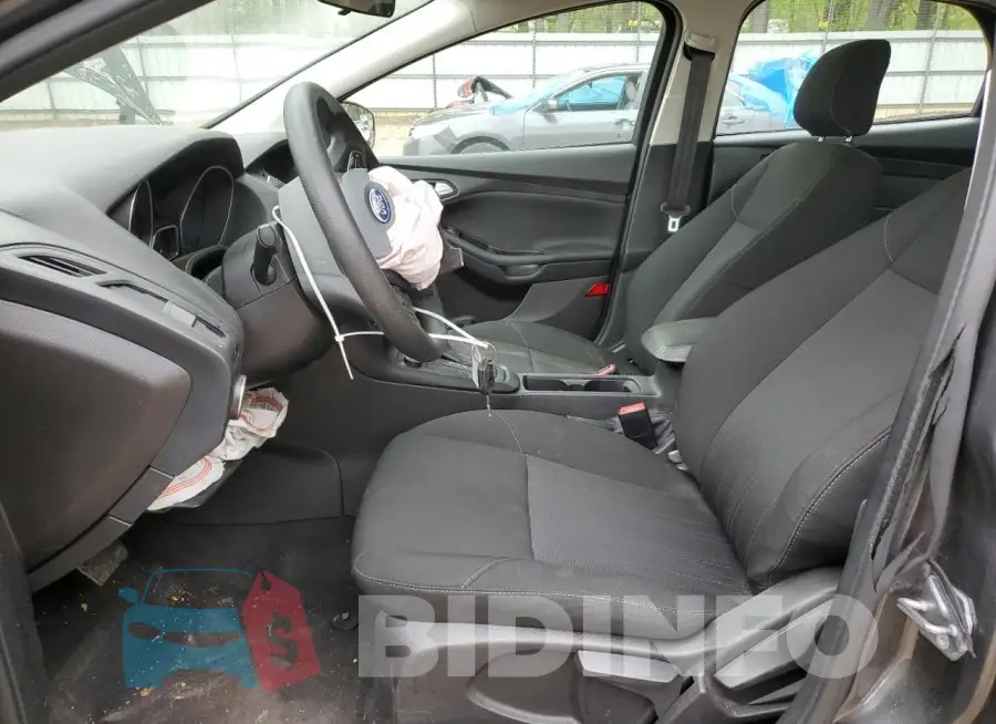 1FADP3F29JL236918 Photo# 7