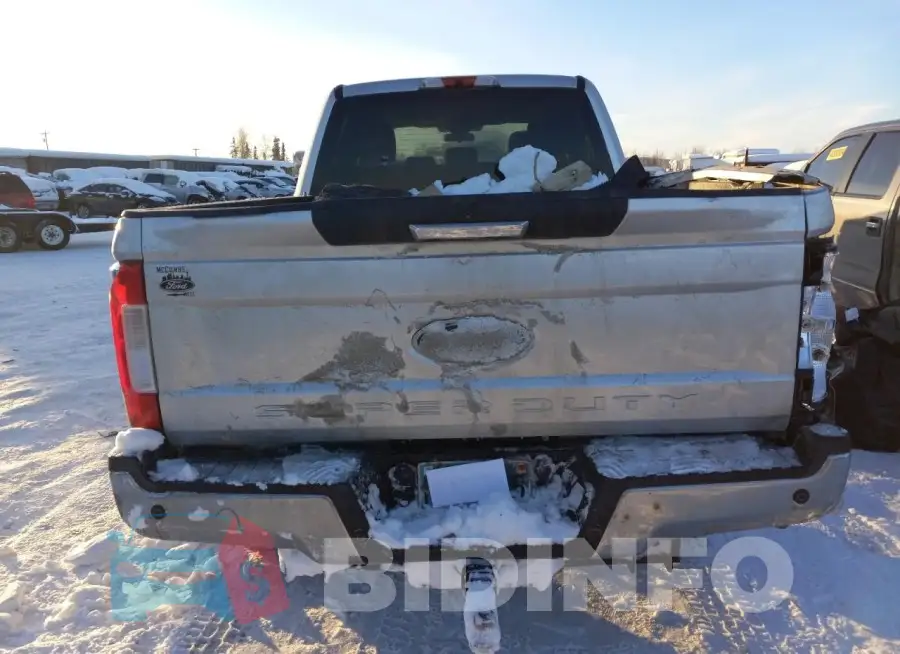 1FT7W2BT3HEF47343 Photo# 6