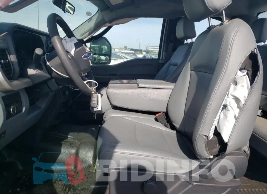 1FT7X2AA6PED16951 Photo# 7