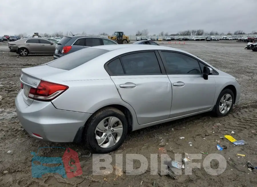 19XFB2F53FE113105 Photo# 3