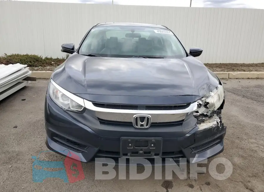 19XFC2F72GE204219 Photo# 5
