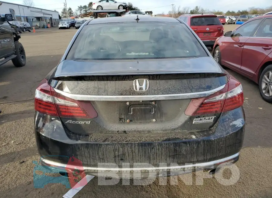 1HGCR2F16HA298561 Photo# 6
