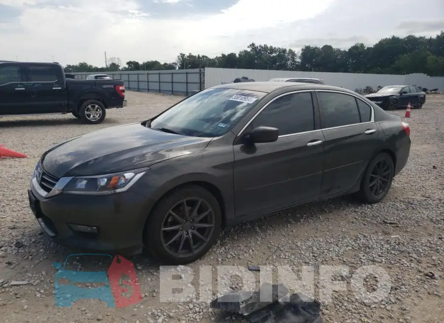 1HGCR2F56FA097937 Photo# 1