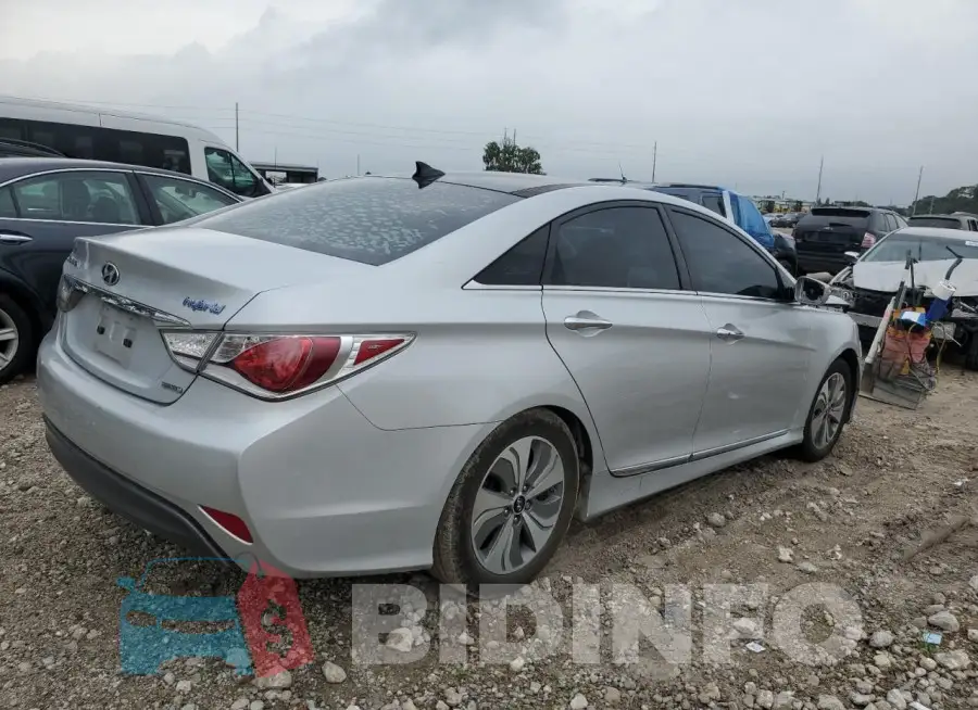 KMHEC4A48FA126143 Photo# 3