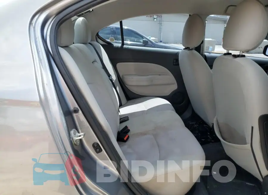 ML32F3FJ5HH004649 Photo# 10