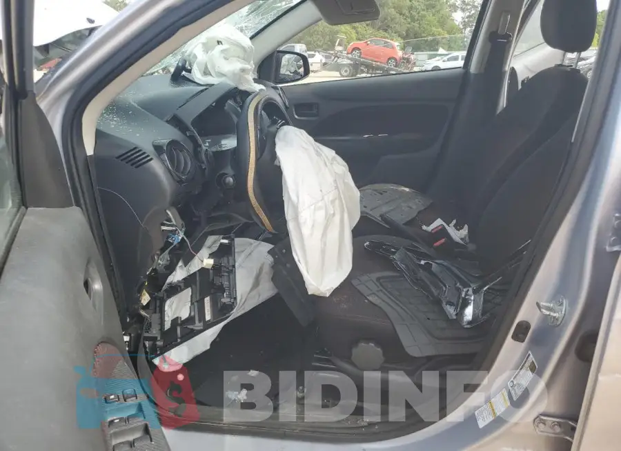 ML32FUFJ8NHF06382 Photo# 7