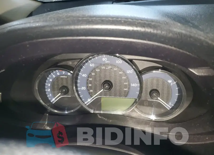 2T1BURHE5GC580072 Photo# 9