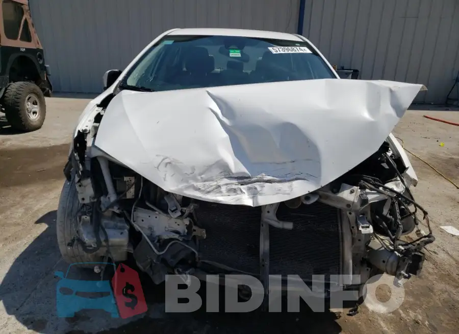 2T1BURHE6JC045310 Photo# 5