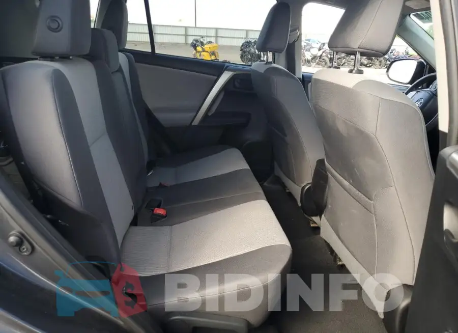 2T3BFREV8FW269156 Photo# 11