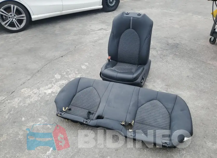 4T1B11HK0JU656495 Photo# 12
