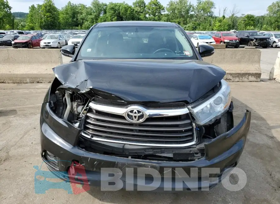 5TDBKRFH8GS281847 Photo# 5