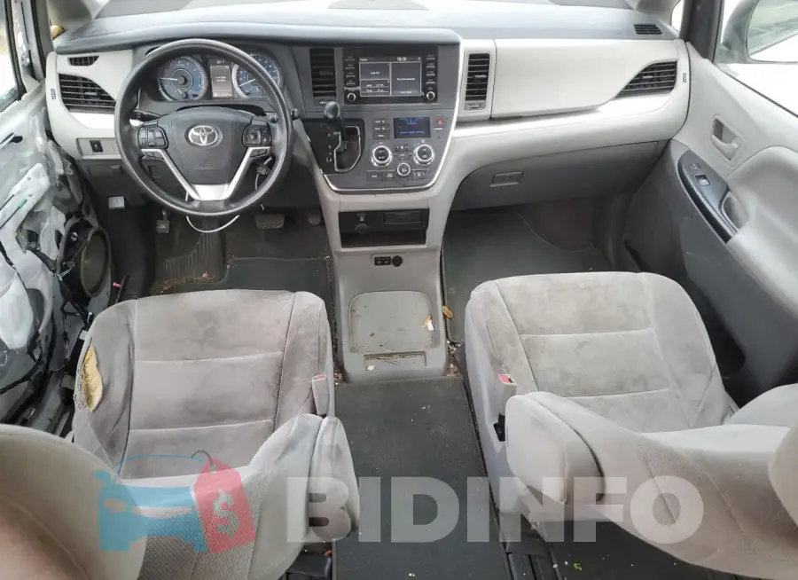 5TDZZ3DC0JS908918 Photo# 8