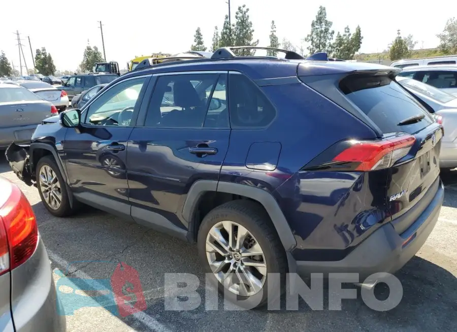 JTMC1RFV8KD041523 Photo# 2