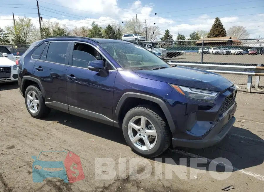 JTMRWRFV1PD174952 Photo# 4