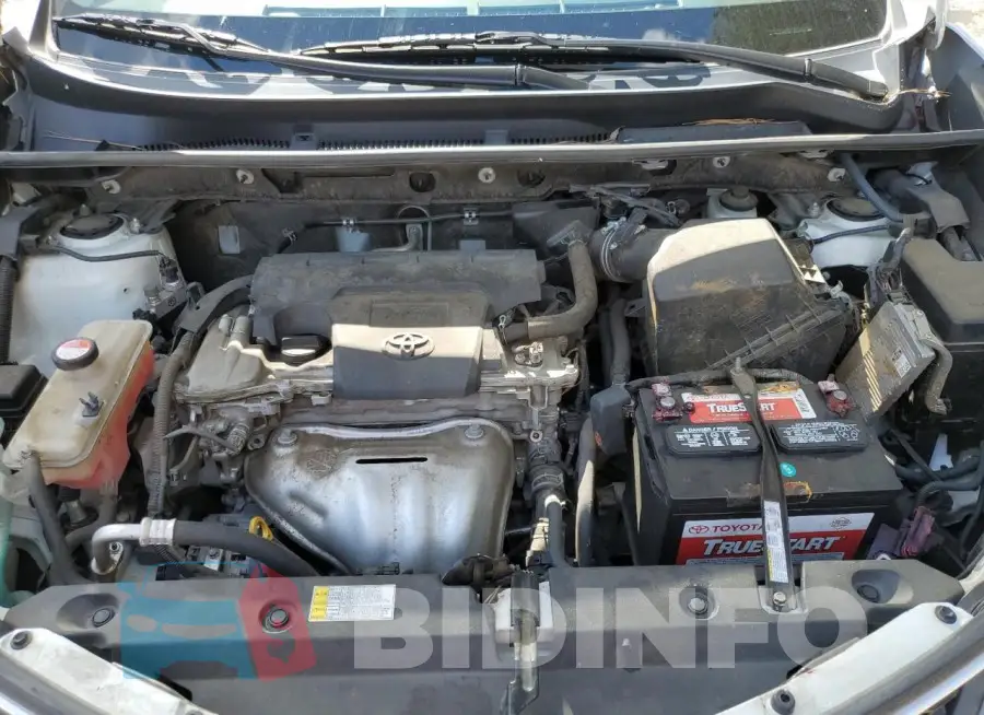 JTMWFREV8FJ058975 Photo# 11