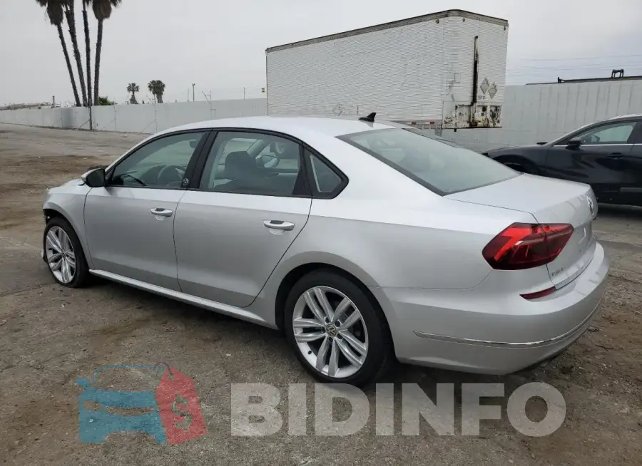 1VWLA7A36KC003687 Photo# 2
