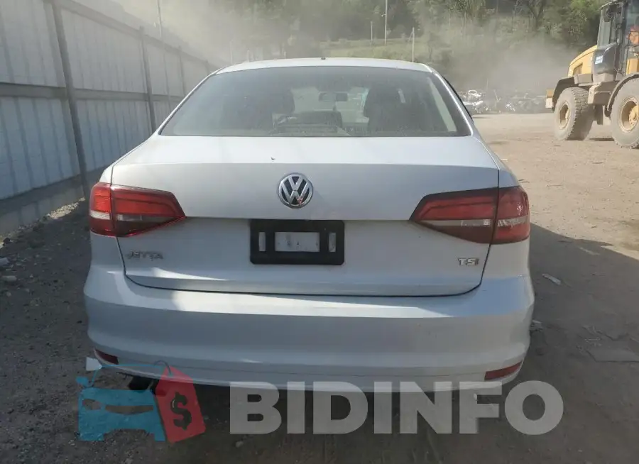 3VW2B7AJ4HM254142 Photo# 6