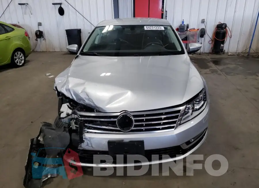 WVWKP7AN1HE501825 Photo# 5