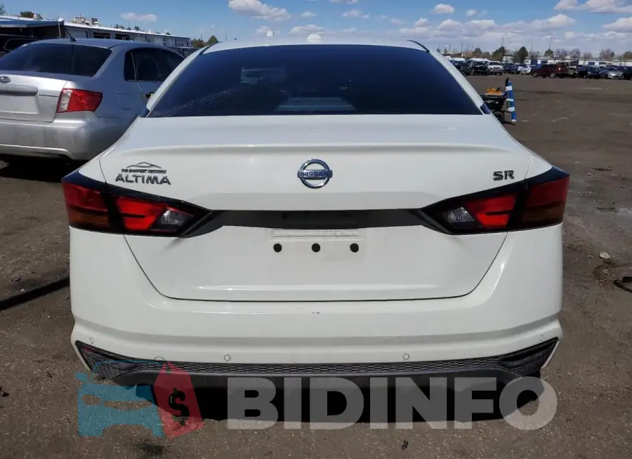 1N4BL4CV1LC225552 Photo# 6