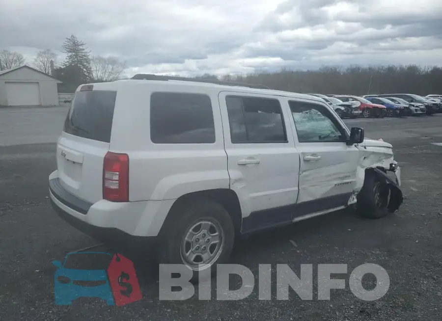 1C4NJPBA7GD636712 Photo# 3