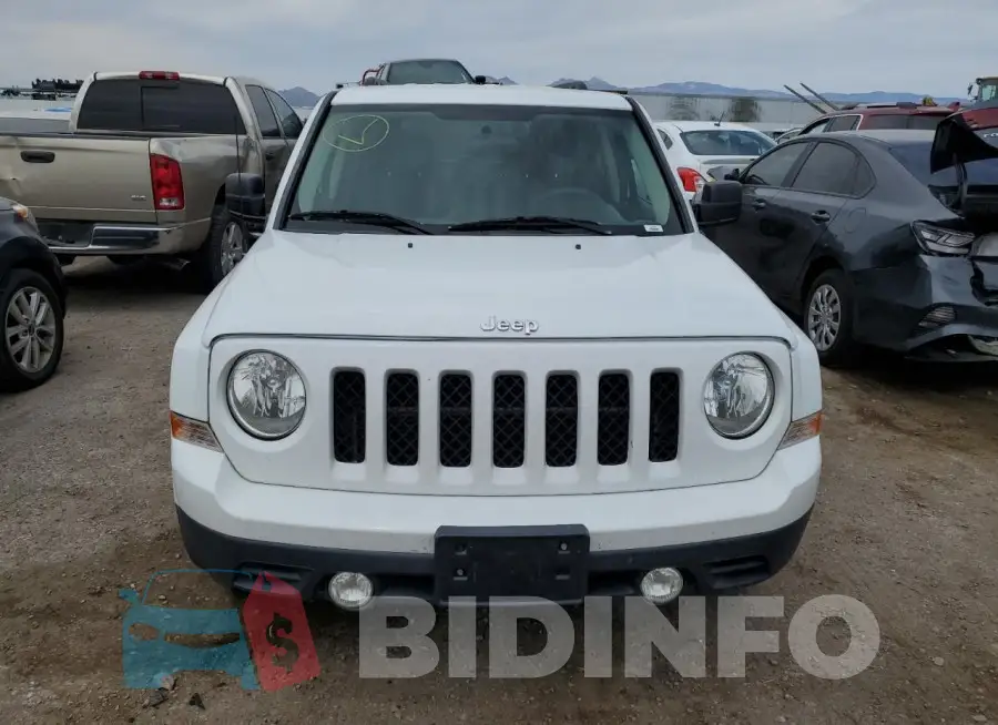 1C4NJPBAXFD156534 Photo# 5
