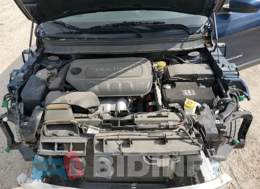 1C4PJLCB3JD573222 Photo# 11