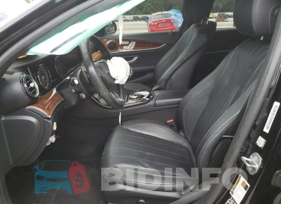WDDZF4KB6HA115743 Photo# 7