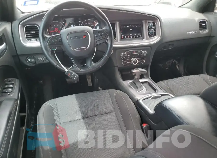 2C3CDXBG7KH673035 Photo# 8