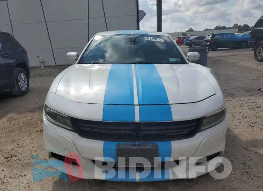 2C3CDXJG5FH898125 Photo# 5