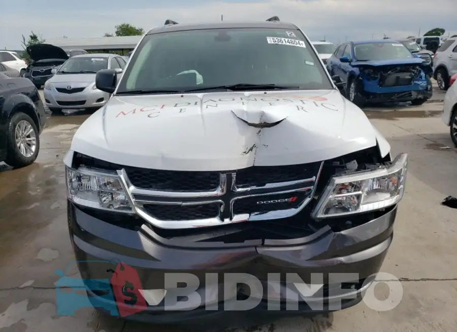3C4PDCAB3LT180411 Photo# 5