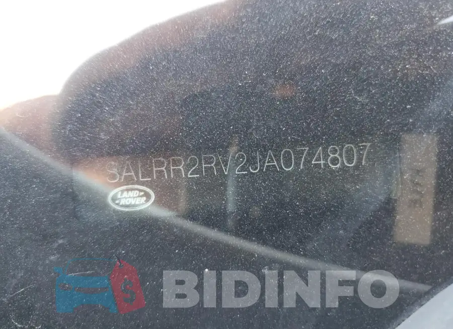 SALRR2RV2JA074807 Photo# 14