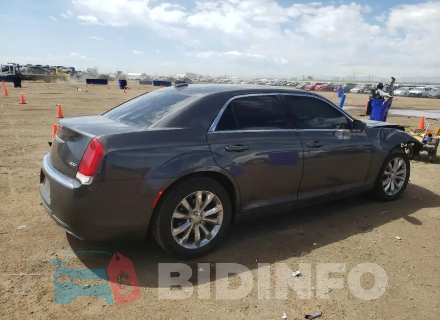 2C3CCARG6GH213216 Photo# 3
