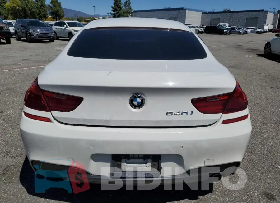 WBA6A0C55FD318337 Photo# 6