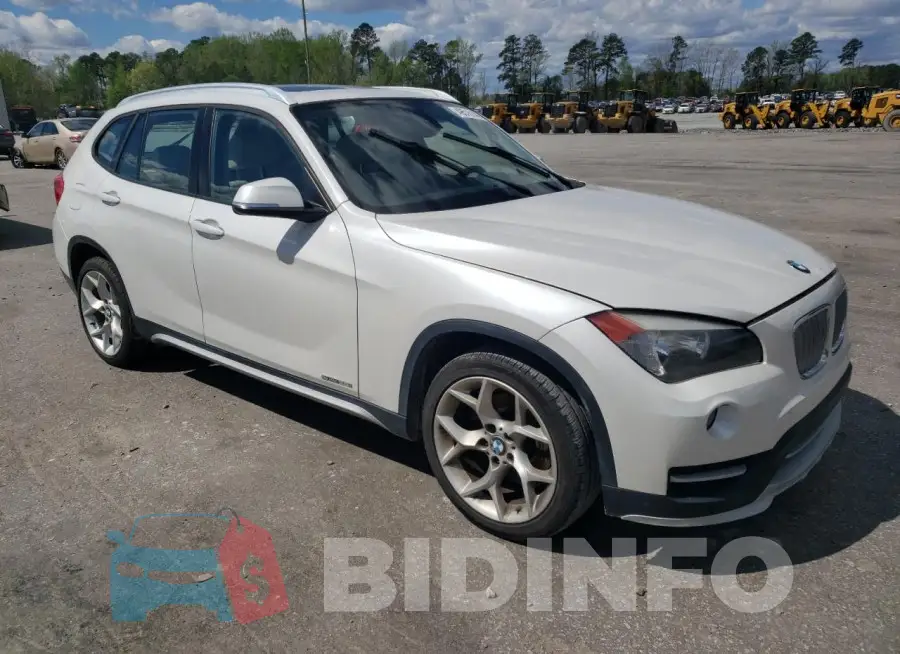 WBAVM1C55FV318437 Photo# 4