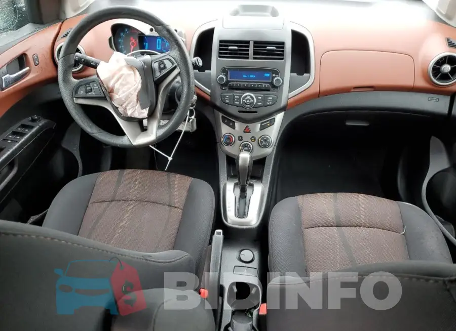 1G1JC6SG6F4107184 Photo# 8