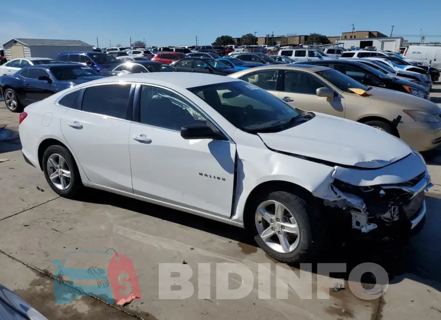 1G1ZB5ST5LF048223 Photo# 4