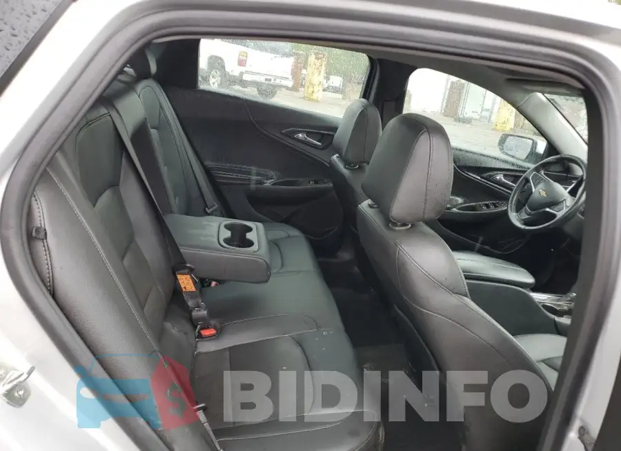 1G1ZE5SX4LF135525 Photo# 10