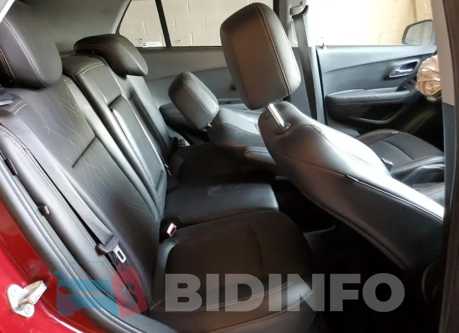 3GNCJPSBXKL299561 Photo# 10