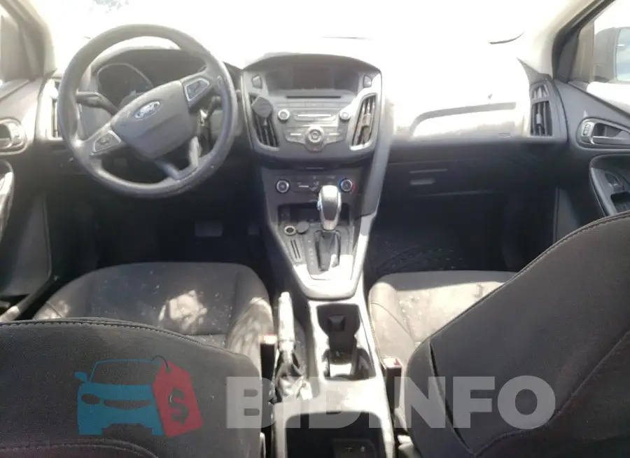 1FADP3E28GL246527 Photo# 8