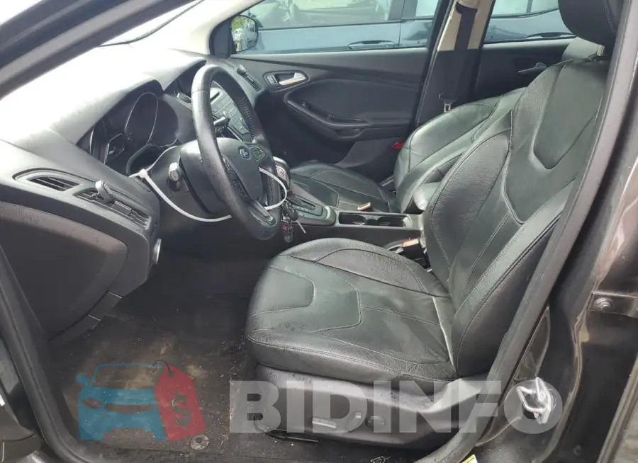 1FADP3F20GL302362 Photo# 7