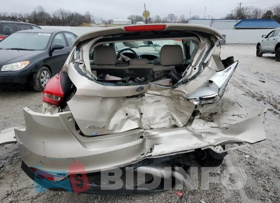 1FADP3K27HL345975 Photo# 6