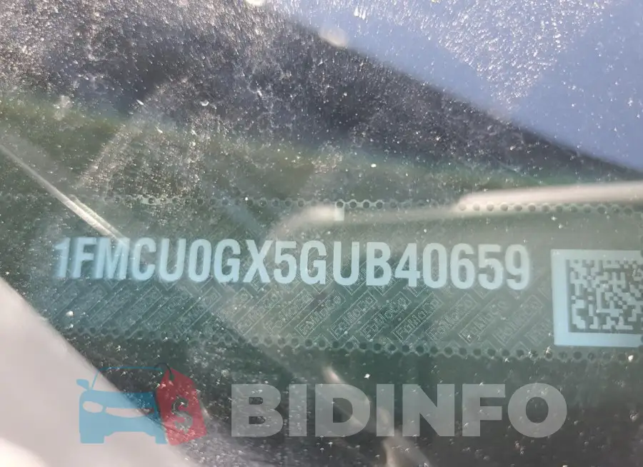 1FMCU0GX5GUB40659 Photo# 12