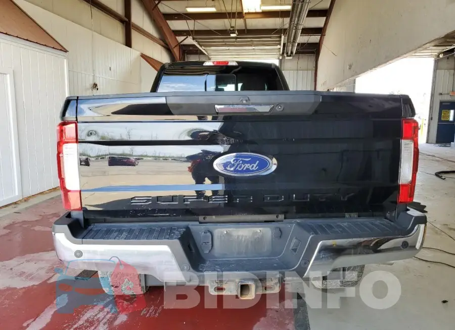 1FT8X3BT3JEB57775 Photo# 6