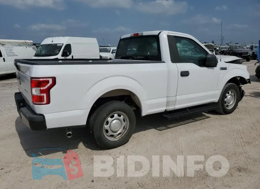 1FTMF1CBXJKF15547 Photo# 3
