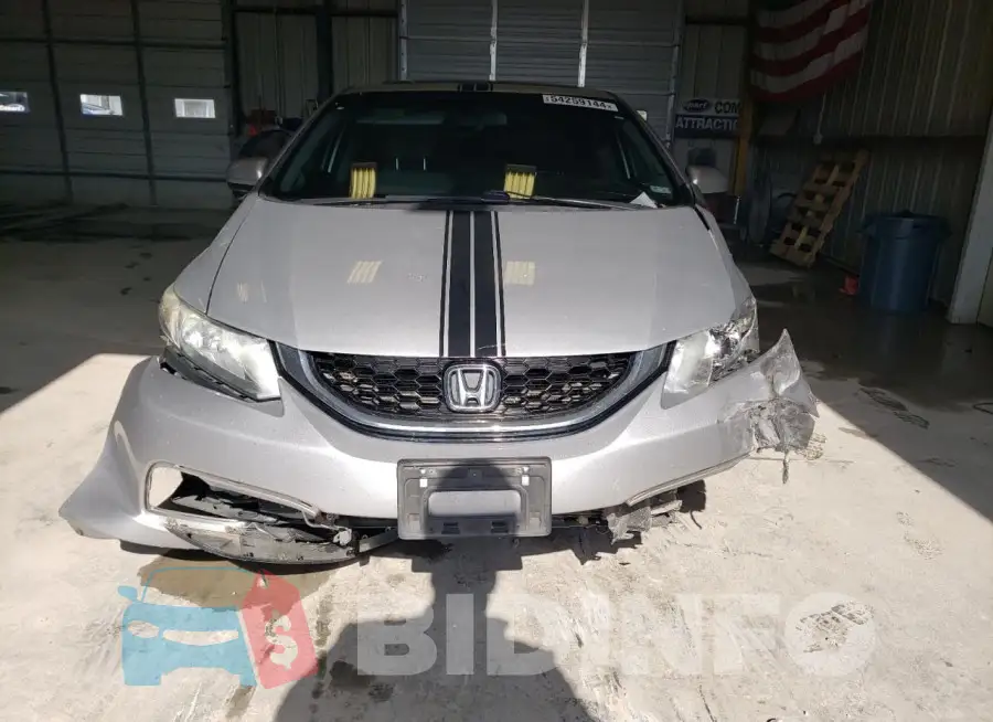 19XFB2F87FE017990 Photo# 5