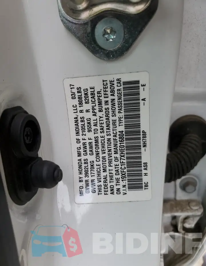 19XFC1F7XHE016804 Photo# 12