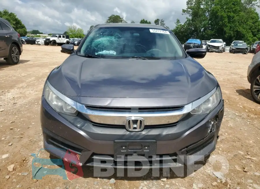 19XFC2F72HE018827 Photo# 5