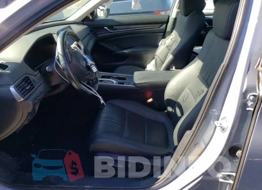 1HGCV2F90MA008276 Photo# 7