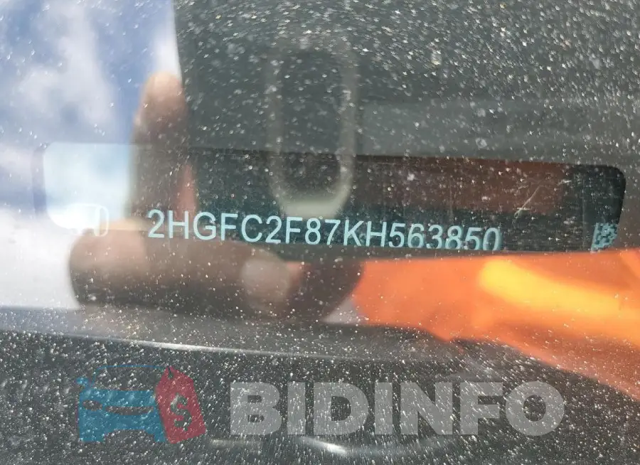 2HGFC2F87KH563850 Photo# 12